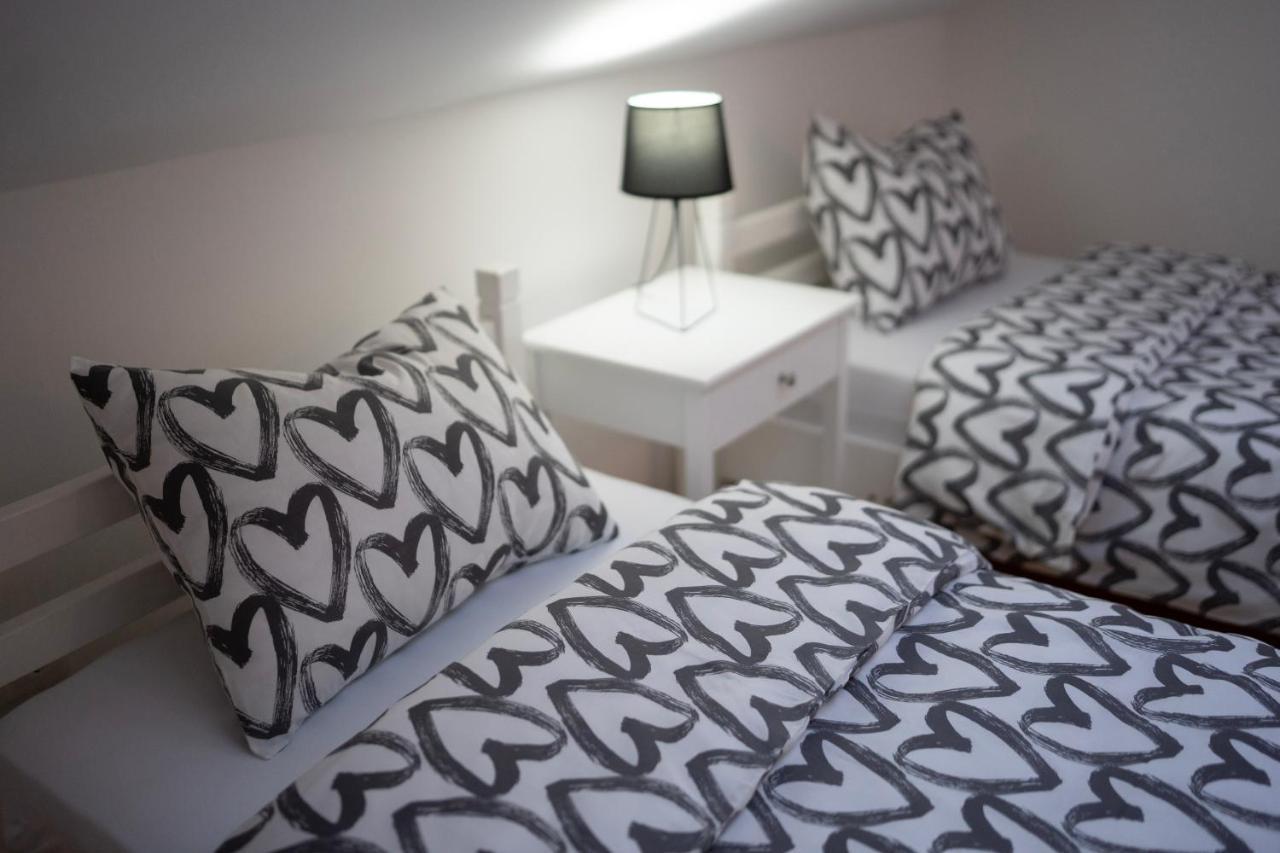 Apartment Cejf Мостар Екстериор снимка